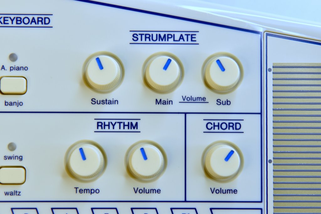 OM-108 rotary controls