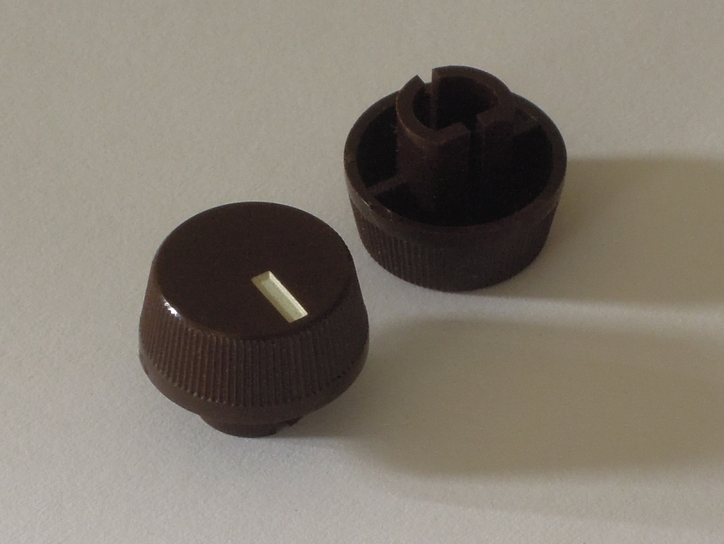 OM27 volume knob