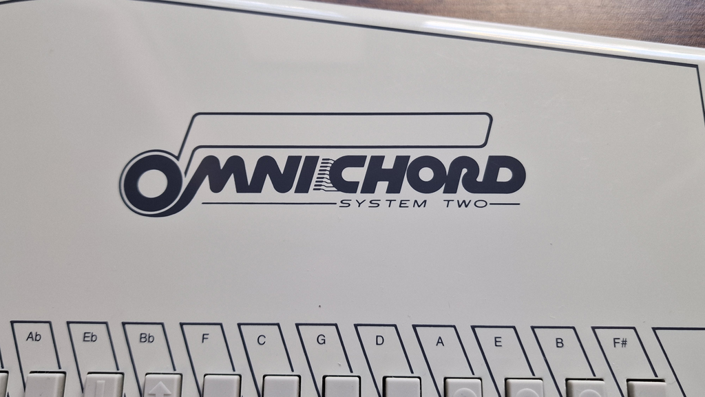 OM-84 logo and print condition